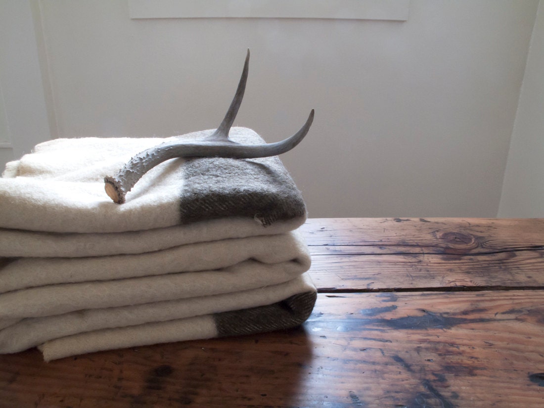vintage hudson's bay  blanket