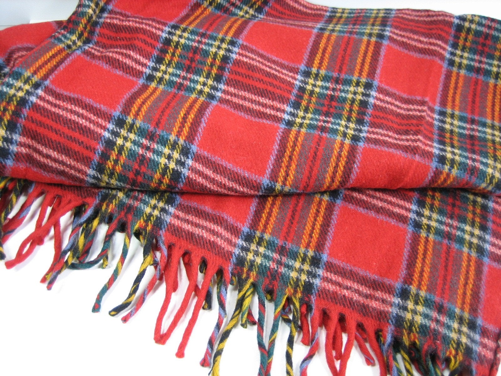 MINT CONDITION Vintage FARIBO Plaid Wool Carriage Blanket