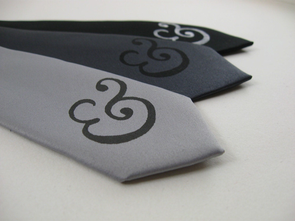 Ampersand Skinny Tie - Italic Style