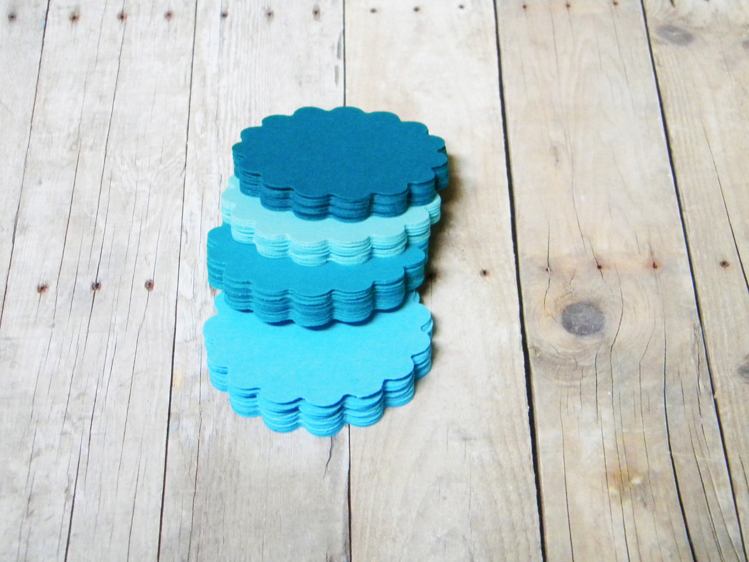 Scalloped Round  Tags Wish Tree Journaling Spots Banner Escort Cards Set of 60 Shades of Teal  Turquoise  Aqua