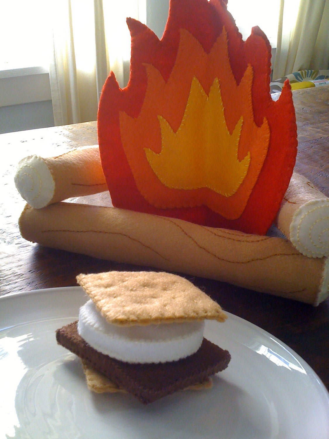 Campfire and S'mores Felt Playset