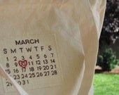 a custom calendar tote... choose your date