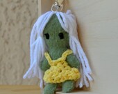 Flower Girl Mini Doll (Key Chain)