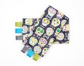 Sucking Pads - Drool Pads - Fits all Baby Carriers - Bonehead in Gray