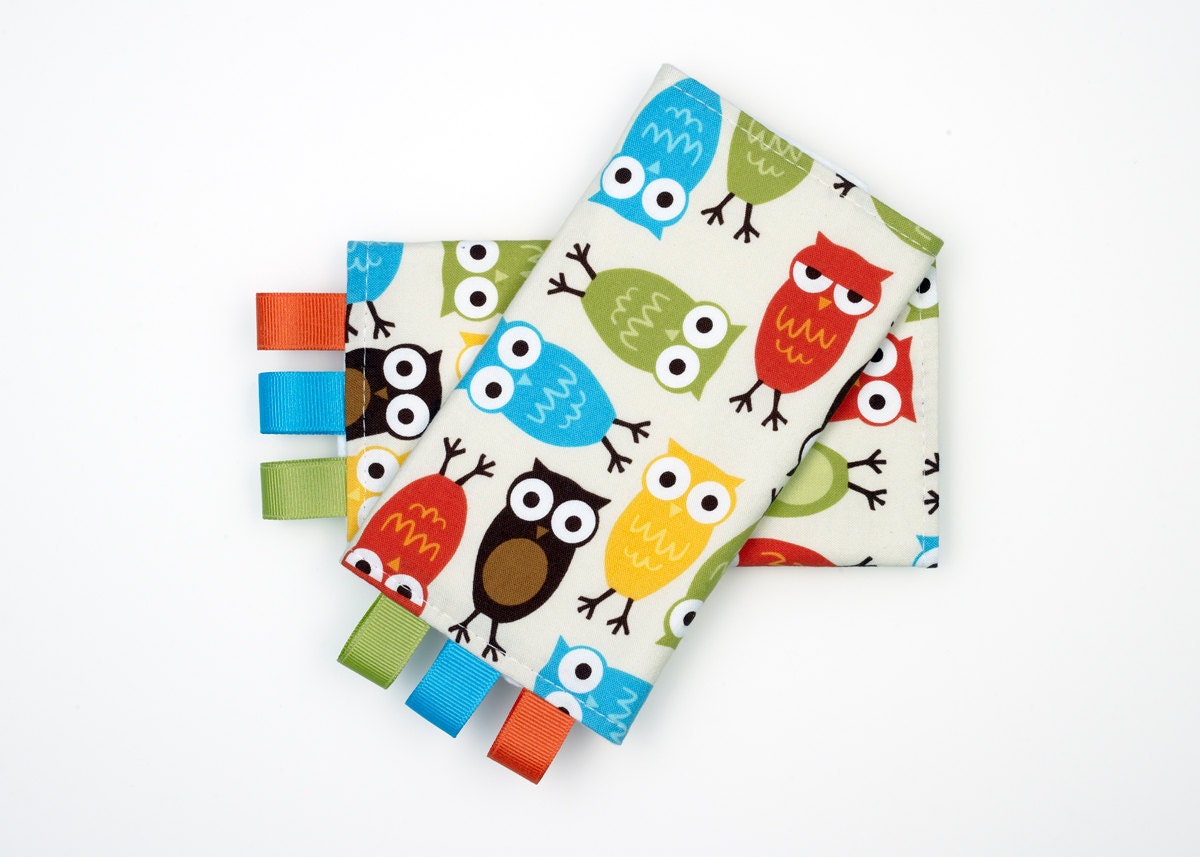 Sucking Pads - Drool Pads - Fits all Baby Carriers - Owls in Bermuda