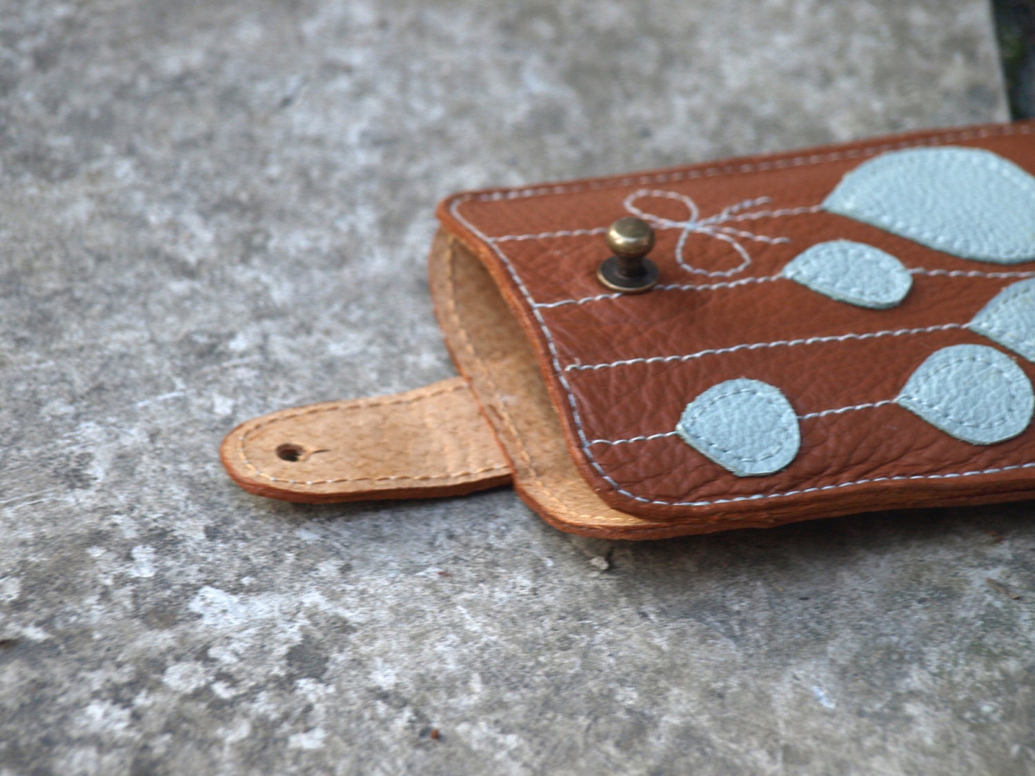Chocolate Leather iPhone/iPod/HTC Case with Blue Bow and Drops