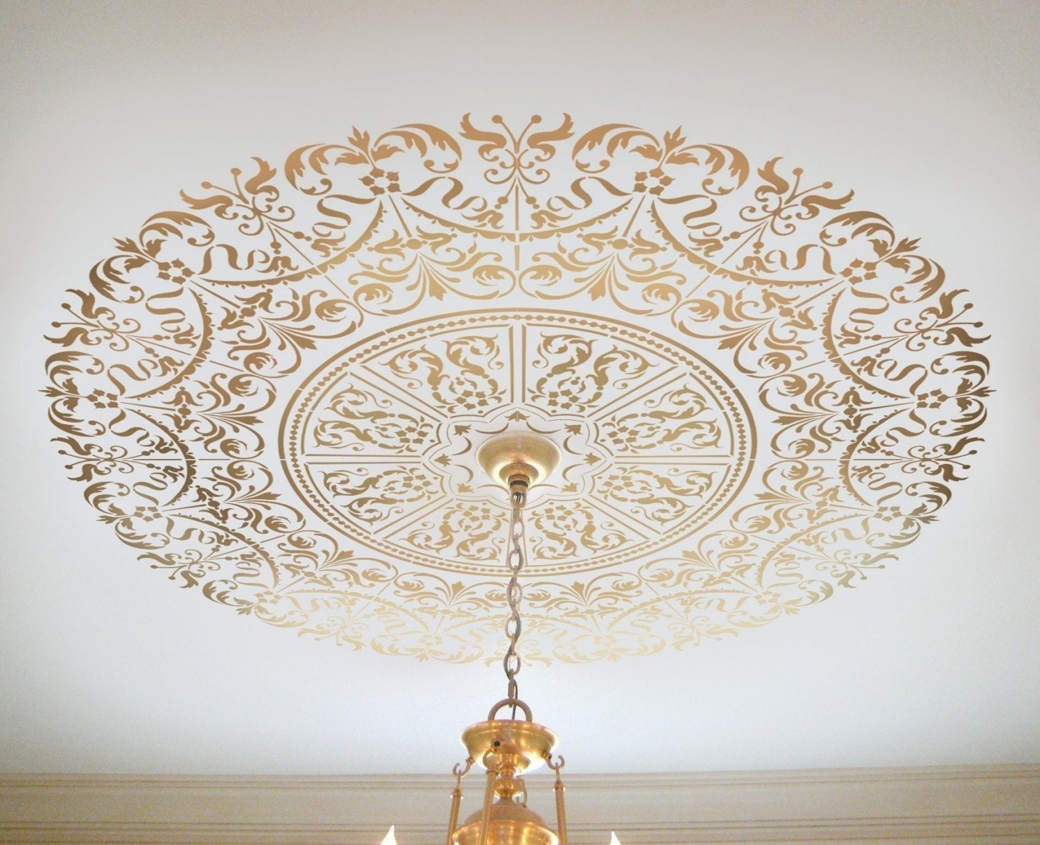 Decorative Stencil Georgian Ceiling Medallion - DIY home decor