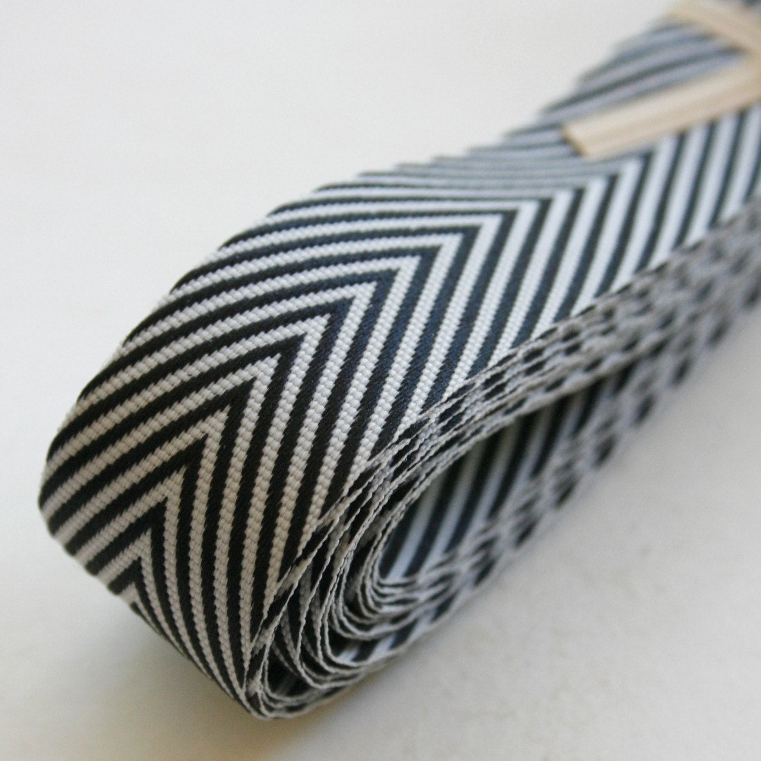 Chevron Twill Herringbone Ribbon - Black and White 3/4 Inch Width - Packaging and Gift Ribbon