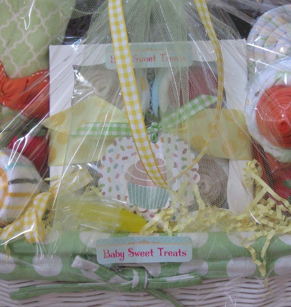 SWEETest Unisex Baby Gift Basket Confection(tm) - A Baby Sweet Treats Original