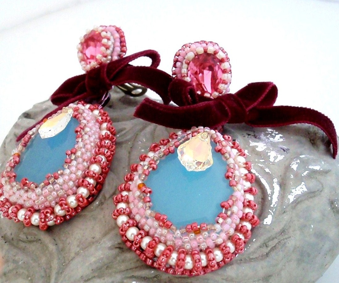 baroque chandelier swarovski earrings , Chandelier Bridal Earrings ,  big bold cocktail earrings , bead work