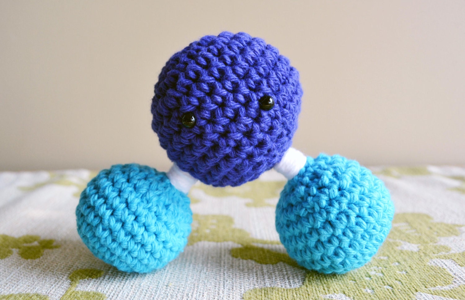 Jumbo Water Molecule