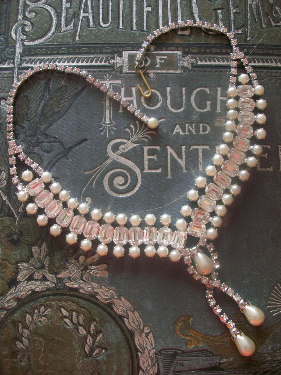 Stunning Vintage Rhinestone And Faux Pearl Wedding Necklace, Bride Necklace, Vintage Wedding Jewelry