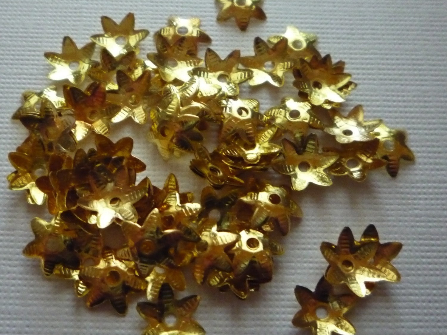 9mm Star Gold Plated Bead Caps 40 Pc