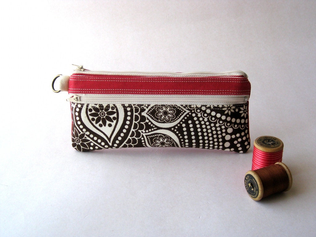 Zipper Pouch, Pencil Case, Cosmetic Pouch, Wallet, Clutch - The Epu Pouch in dark pink with brown/cream fabric