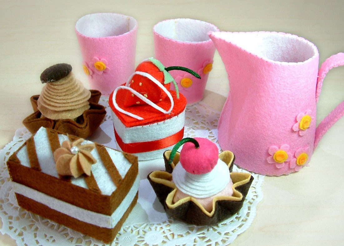DIY felt Petit Fours and Milk Pot ,Milk Cup---PDF Pattern via Email--F09