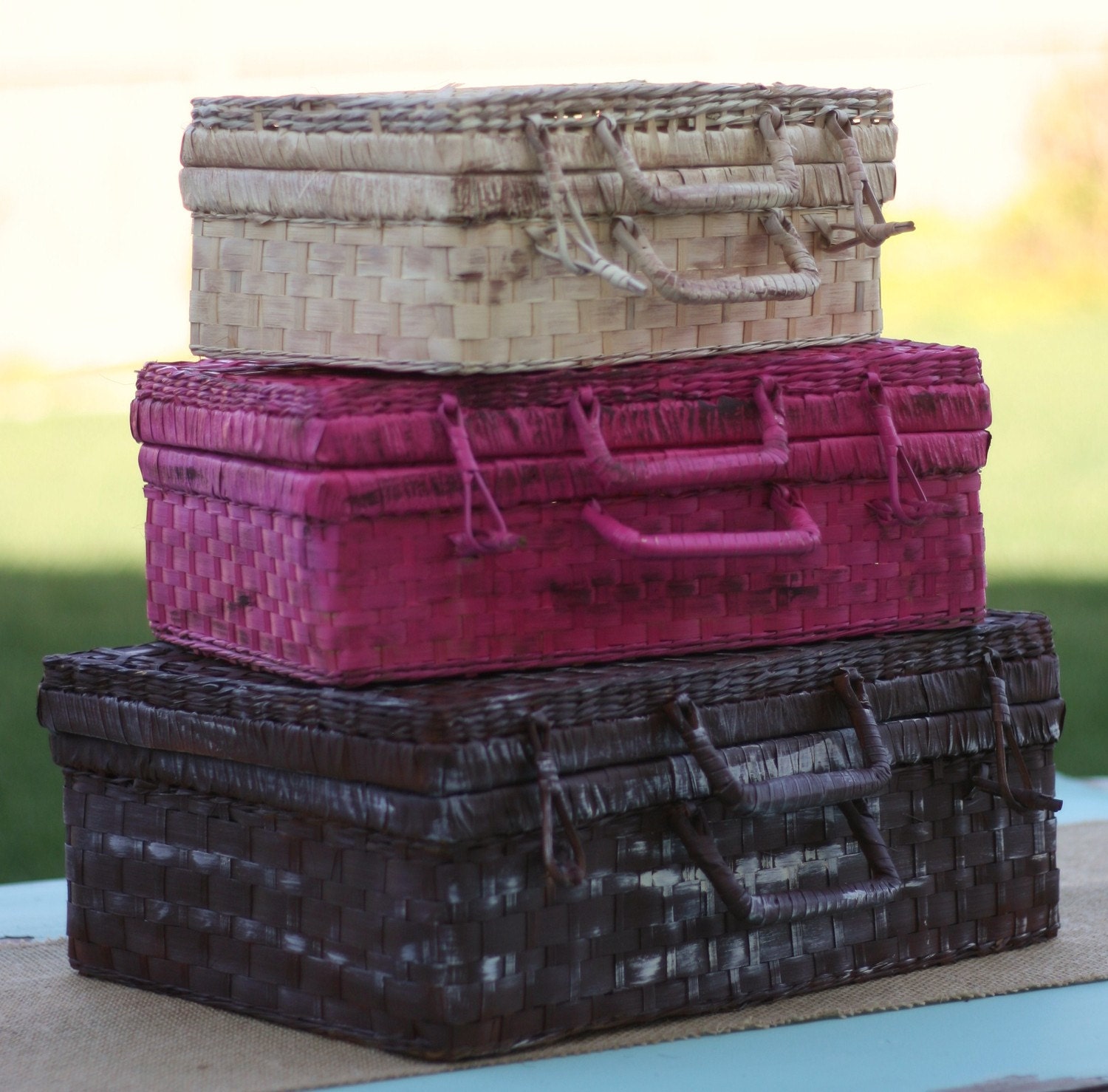 Shabby Chic Trunk Rustic Distressed Wedding Decor (item P10214)