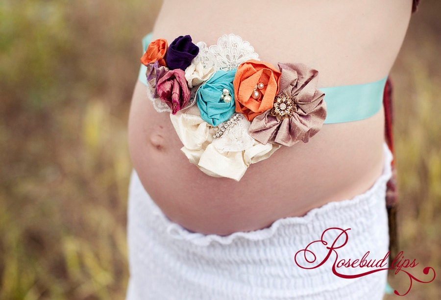 Rose Flower Sash Pregnancy Photo Prop Belt- Perfect for maternity shoots