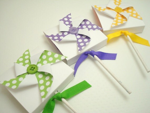 Polka Dot Pinwheel Lollipop Favors, You Choose the Color, Set of Ten Il_570xn