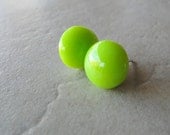 Pastel Lime Green Glass on Silver Plated Studs (77)