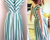 VTG 1950s Mode O' Day chevron dress