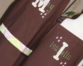 Personalized Embroidered MOMMY and DAUGHTER applique Apron SET with damask trim monogrammed