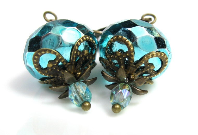 Vintage Style Aqua Czech Glass Dangle Earrings, Sparkling Earrings, Metallic, Teal, Antiqued Brass Jewelry, Women's Accessories