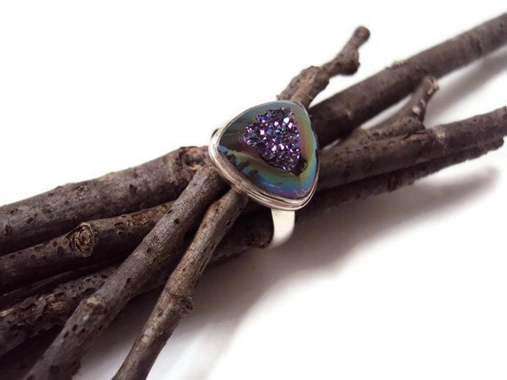 Titanium Druzy Sterling Silver Ring, Statement Ring, Cocktail Ring, Peacock Colored Gemstone with a Sparkly Luster, Size 7 - DumbBunnyDesigns