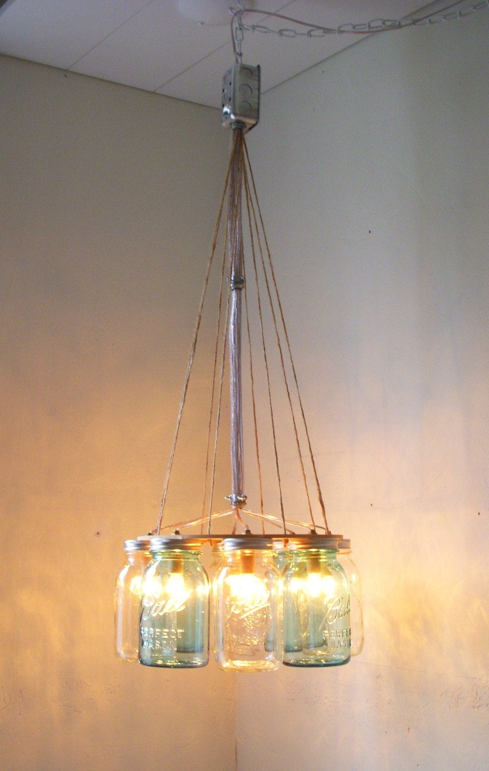 Western Wear Wagon Wheel - Clear and Ocean Blue Quart Sized Mason Jar Chandelier Light - Upcycled Lighting Fixture Lights Lake House