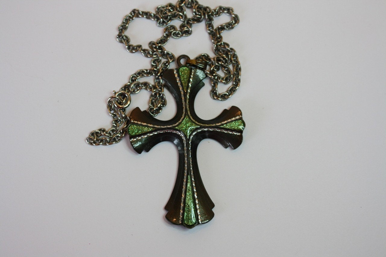 Vintage 1976 Necklace Sarah Cov. Maltese Cross Large Pendant Necklace Limited Edition