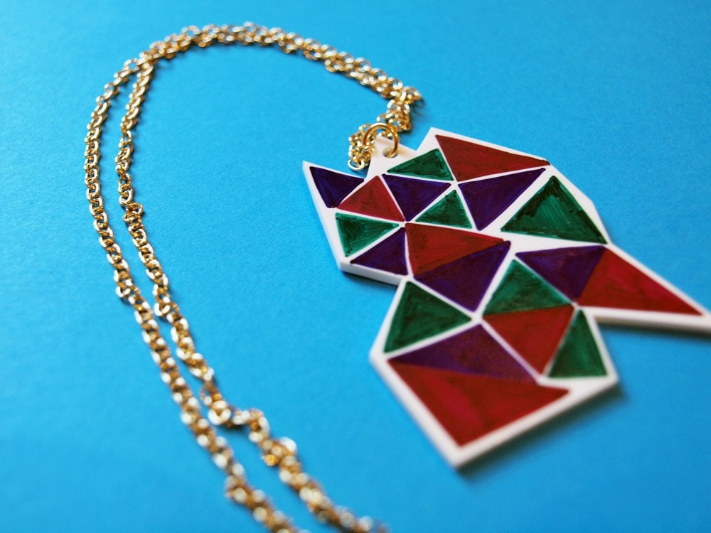 Geometric Pattern Necklace