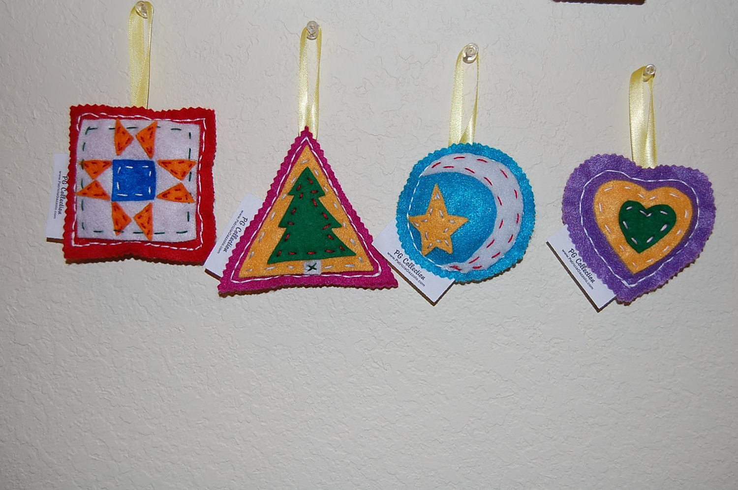 Set of 4 Christmas Tree ornaments - Felt