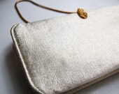 V I  N T A G E Golden Evening clutch