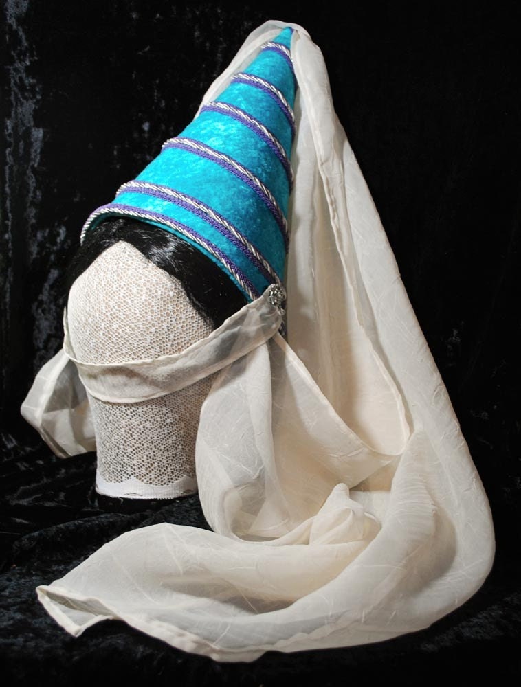 CUSTOM Medieval Henin for Lady or noblewoman