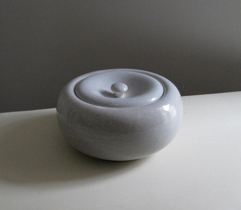 Rare Hard to Find-Russel Wright American Modern Ice Box Jar-Granite Gray