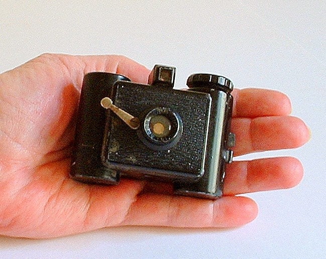 Antique Sida Sub miniature Camera