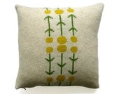 40cm Lambswool flower design cushion, linen