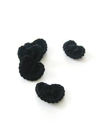 Only 4 Dollar Crochet 5 sweet hearts