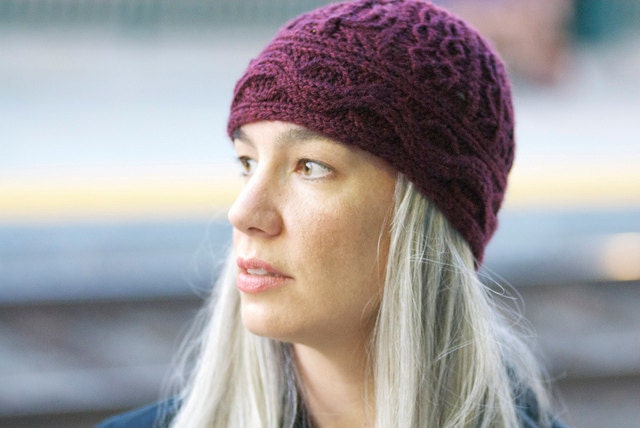 Conundrum Knitted Hat ---PATTERN---