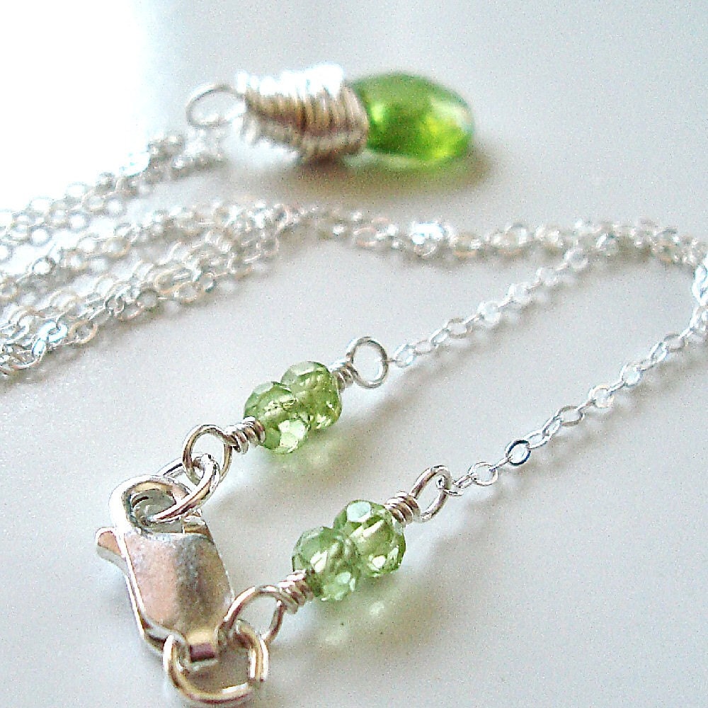 Natural Peridot Teardrop Sterling Silver Necklace - Crisp