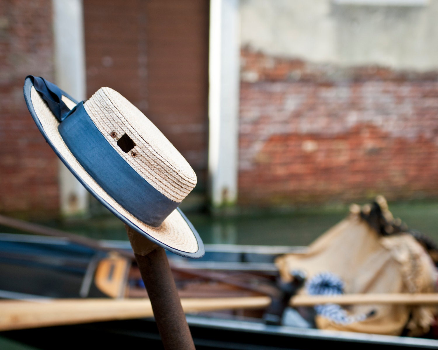 Gondolier's hat, Venice Italy photograph, canal, gondola, boat, straw hat, band, white, costume ribbon Venetian - Gondolier's Hat - ven0020