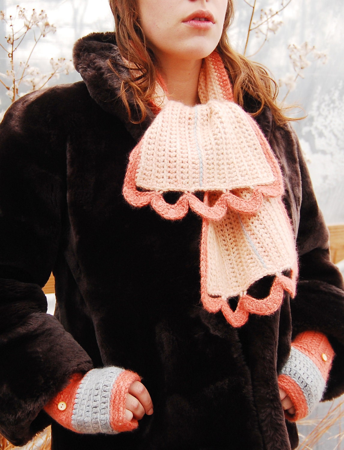 Crochet Cashmere Scarf in Ballerina Pink & Vintage Coral
