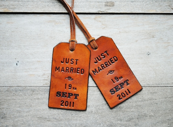 2 Custom Leather Luggage Tags - Vertical - Gift for Him or Her