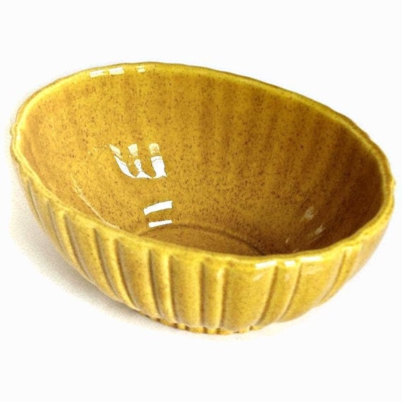 Vintage Haeger Planter - Oblong Mustard - like new