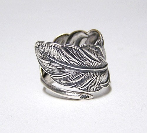 Steampunk ANGEL FEATHER, Victorian, Adorable feather wraps around finger, Silver