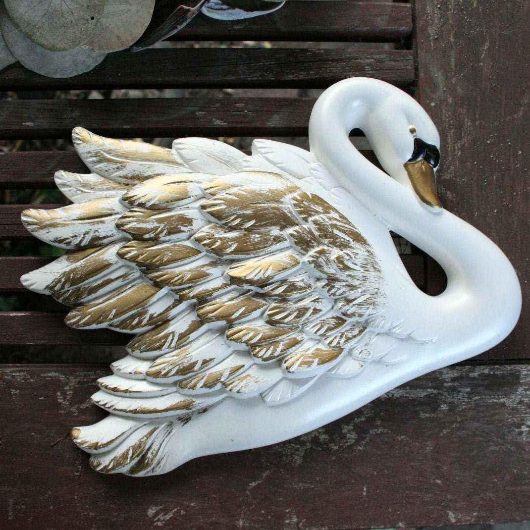 mid century chalkware swan bath home decor 1960s
