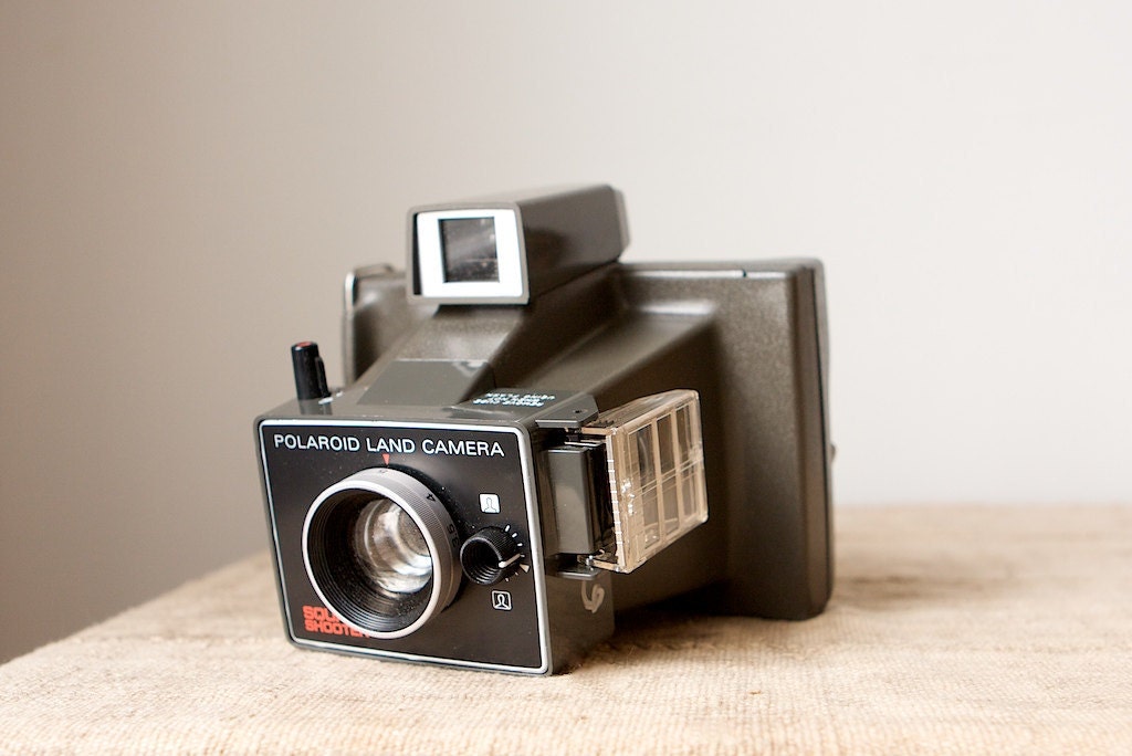 Polaroid Square Shooter Land Camera With Original Case and Warranty Card