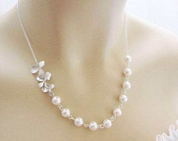 SET of 4 Wedding Jewelry Bridesmaid Necklace Matte rodium finish Orchid Trio Flower charm and Crystal White Swarovski Pearls Bridal Necklac