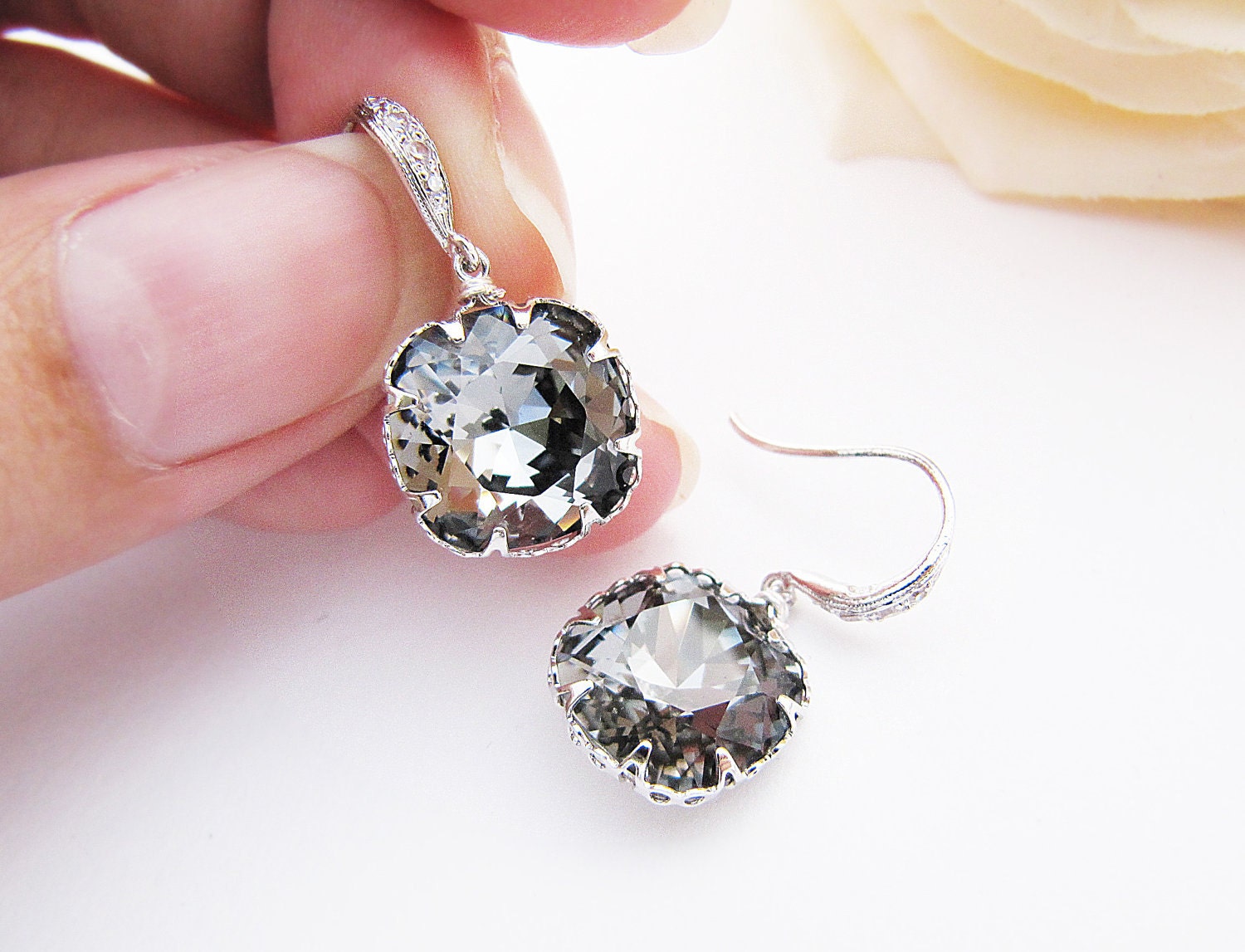 SET of 4 Bridal Earrings Bridesmaid Earrings Rodium plated Sterling Silver Ear hooks and Crystal Silver Night Swarovski Crystal Square drop