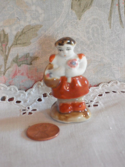Micro Miniature Figurine - Fluffy NOT Fat