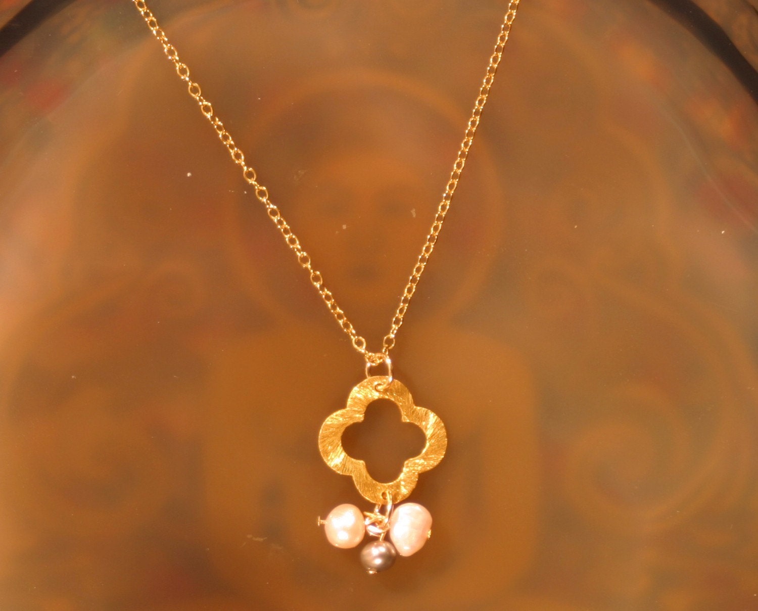 Gold Clover Necklace with Pearls
